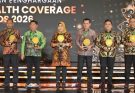 Dukung Program JKN, Pemkot Surabaya Terima Penghargaan UHC Awards 2026